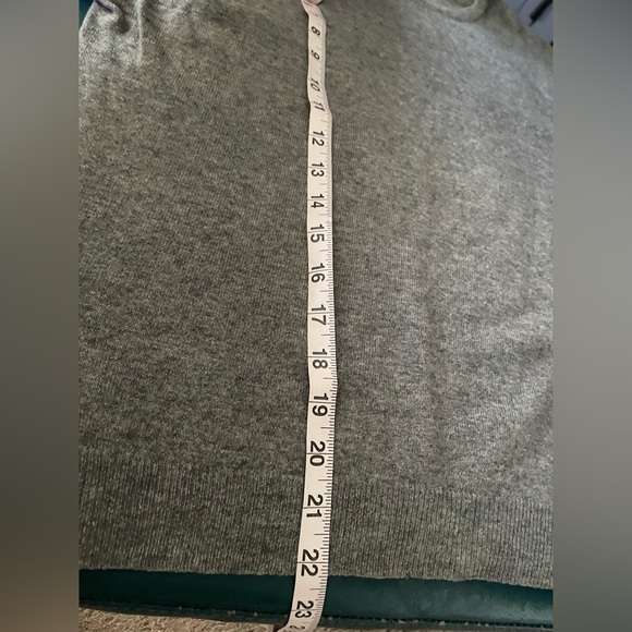 Vintage Scottish Spun Cashmere sweater - Picture 5 of 6